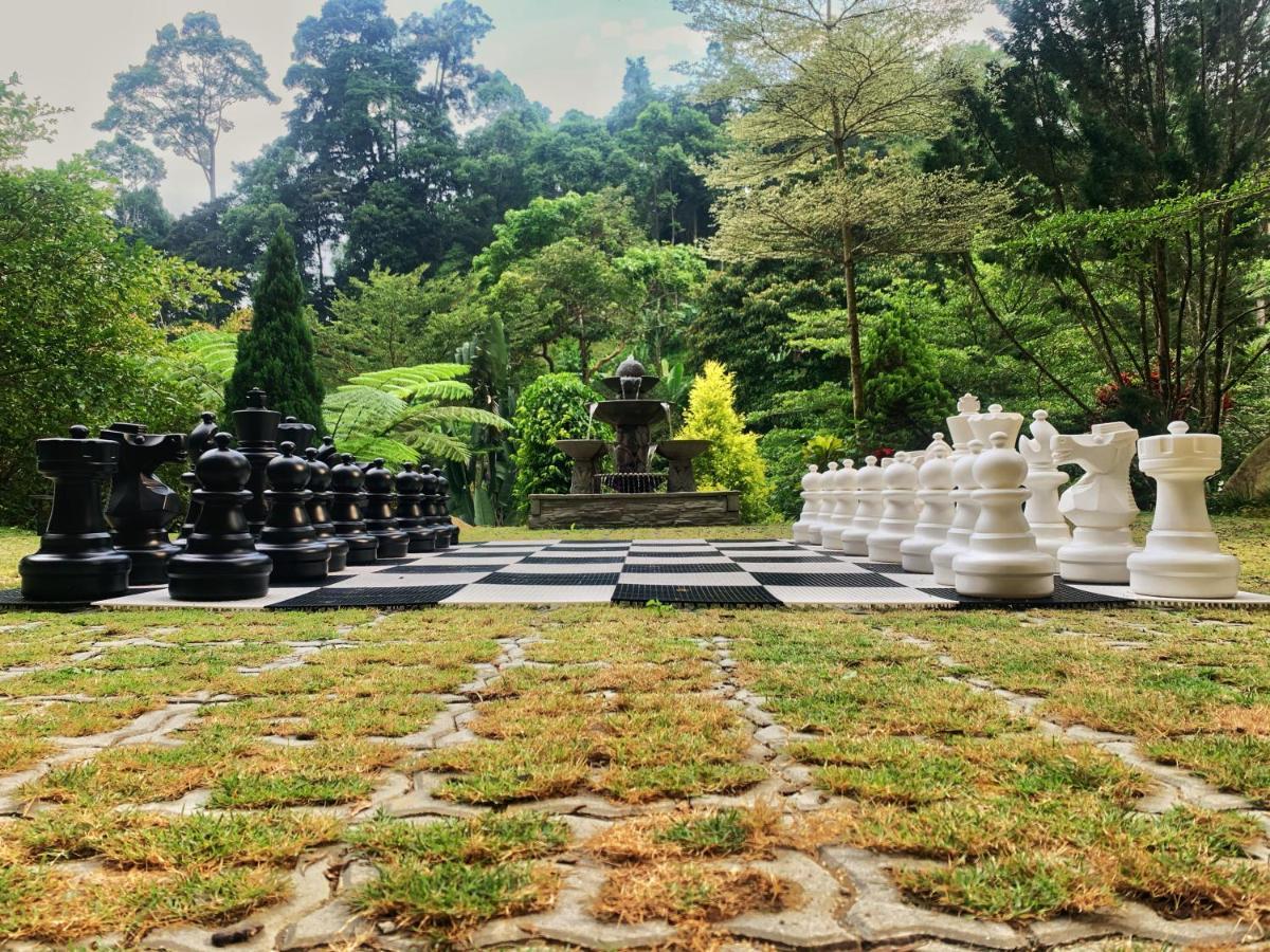 Harmony Valley Retreat Bukittinggi Exterior foto