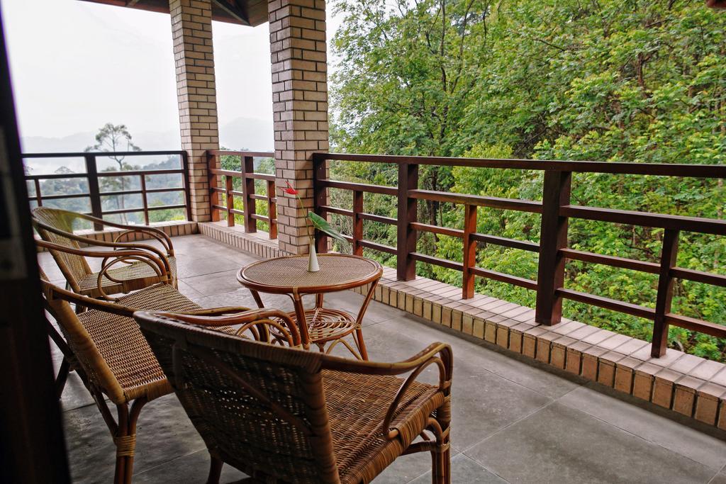 Harmony Valley Retreat Bukittinggi Exterior foto